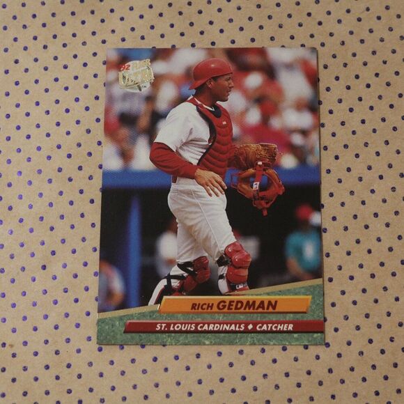 Rich Gedman #566 Baseball Card - Picture 1 of 2